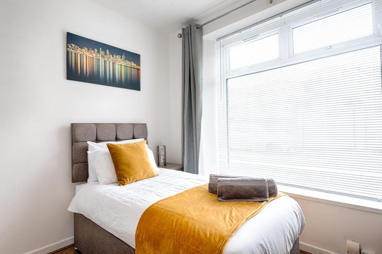 Apartment Ideal Location In Morriston! *