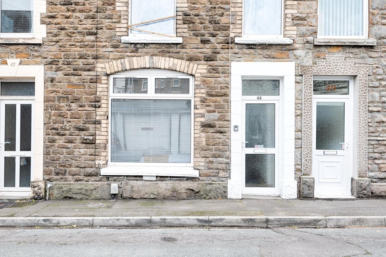 Apartment Ideal Location In Morriston!