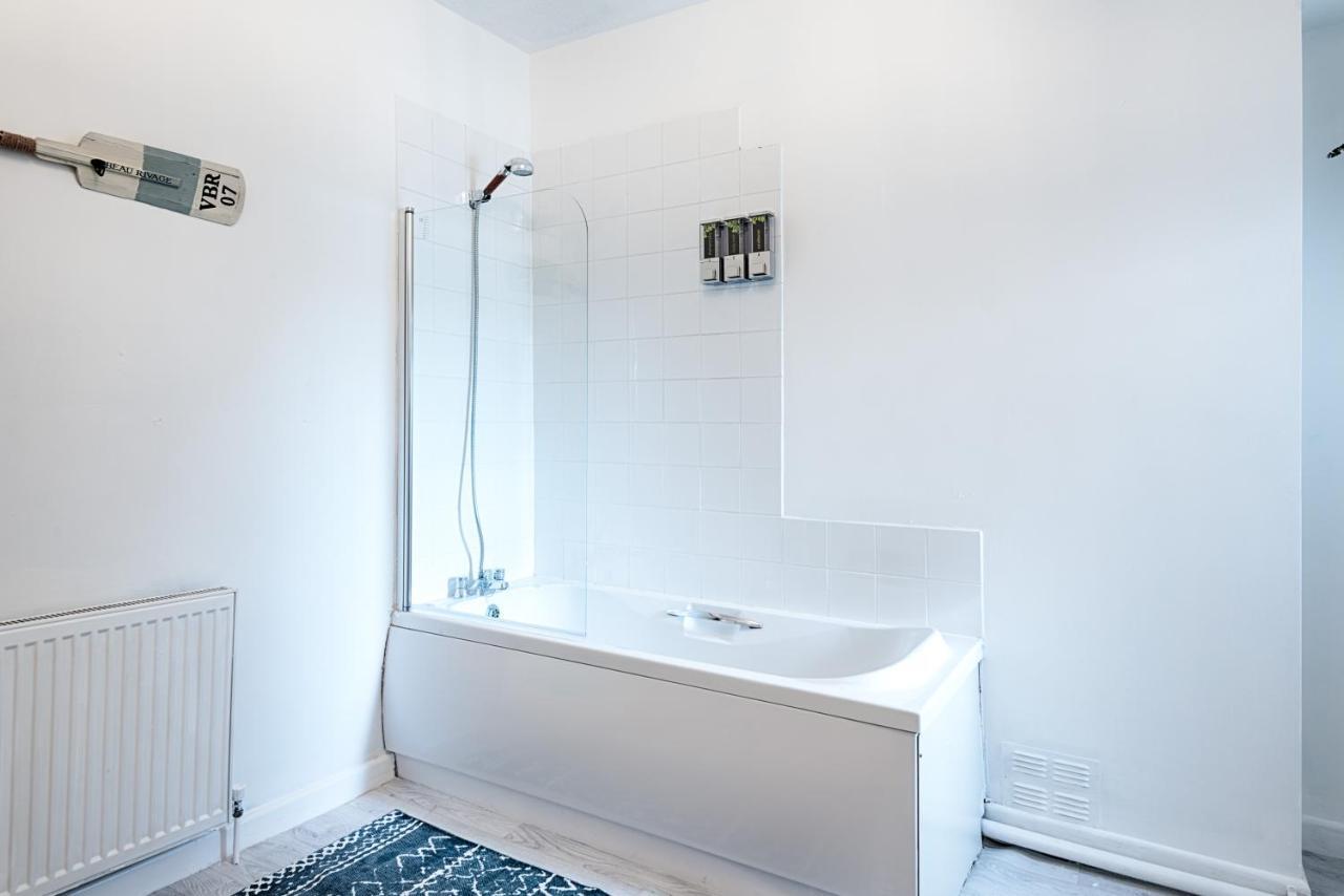 Apartment Ideal Location In Morriston! *